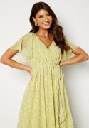 Goddiva Ditsy Flutter Sleeve Maxi Dress Soft Lemon XL (UK16)