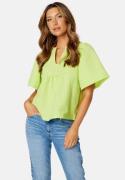 VILA Kuliza V-Neck 2/4 Top Lettuce Green 36