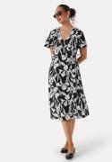 VILA Lovie S/S Wrap Midi Dress Black AOP:ELLIS 38