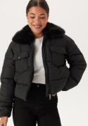 ONLY Onlmaggi Fur Puffer Life Black/DETAIL BLACK FUETAIL BLA XS