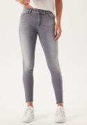 ONLY Onlblush Mid Skin Ank Rw Dnm  Medium Grey Denim S/32