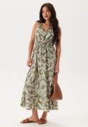 Happy Holly Sleeveless Viscose Dress Khaki green/Patterned 52/54