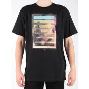 T-paidat & Poolot Quiksilver  T-paita EQYZT00013-KVJ0  EU S