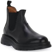 Saappaat Frau  PONCHO NERO  42