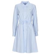 Lyhyt mekko Tommy Hilfiger  ITHAKA KNEE SHIRT-DRESS LS  FR 34