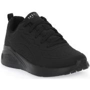 Tennarit Skechers  BBK UNO LITE  38