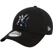 Lippalakit New-Era  League Essentials 39THIRTY New York Yankees Cap  Y...