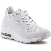 Kengät Skechers  Million Air-Elevated Air 155401-WHT  39