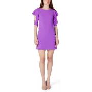 Lyhyt mekko Rinascimento  TINTA UNITA CFC0112723  EU XS