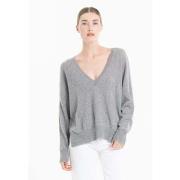 Neulepusero Studio Cashmere8  NAMI 23  EU L / XL