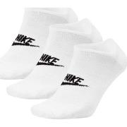 Urheilusukat Nike  Sportswear Everyday Essential 3-Pack Socks  34 / 38