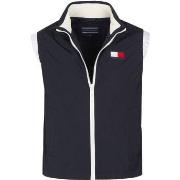 Ulkoilutakki Tommy Hilfiger  MW0MW04948403  IT S