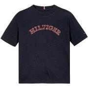 Lyhythihainen t-paita Tommy Hilfiger  -  6 vuotta