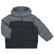 Toppatakki Emporio Armani EA7  WINTER JACKET  4 vuotta