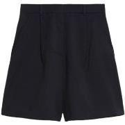 Shortsit & Bermuda-shortsit Max Mara  BELBO  IT 40