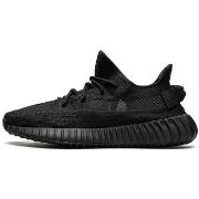 Tennarit adidas  Yeezy Boost 350 V2 Onyx  38