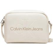 Laukut Calvin Klein Jeans  K60K612220 - SCULPTED CAMERA MONO  Yksi Kok...