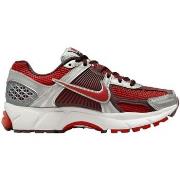 Tennarit Nike  Zoom Vomero  39