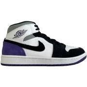 Tennarit Nike  Air Jordan 1 Se  40 1/2