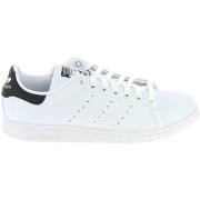 Tennarit adidas  Stan Smith  36