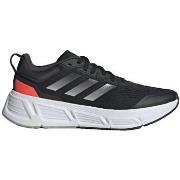 Tennarit adidas  Quesatr Run  44