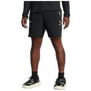 Shortsit & Bermuda-shortsit Under Armour  Ua Zone Tissé  EU S