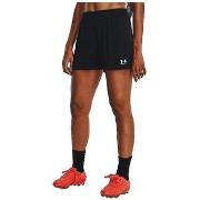 Shortsit & Bermuda-shortsit Under Armour  Ua Challenger Tricot  EU S