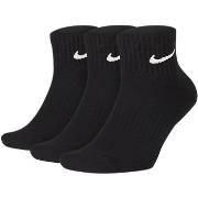 Urheilusukat Nike  Everyday Cush Ankle 3-Pack Socks  34 / 38