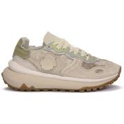 Tennarit Satorisan  CHACRONA LASER CREAMY PEACY  38