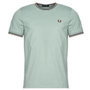 Lyhythihainen t-paita Fred Perry  TWIN TIPPED T-SHIRT  EU XXL