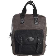 Reppu Von Dutch  KAISER  Yksi Koko