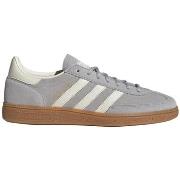 Kengät adidas  Handball Spezial IF7086  40