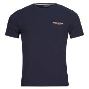 Lyhythihainen t-paita Guess  SS CN SLIM AMERICAN TR TEE  EU S