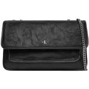 Laukut Calvin Klein Jeans  CHAIN EW FLAP CONV CHAIN LV04K3084G  Yksi K...