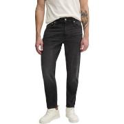 Suorat farkut Calvin Klein Jeans  DAD JEAN J30J327010  IT 48