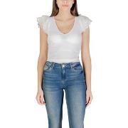 Lyhythihainen t-paita Guess  SS DAHLIA SANGALLO W5GP56 KCV52  EU S