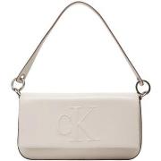 Laukut Calvin Klein Jeans  SCULPTED FLAP SHOULDER POUCH LV04K3148G  Yk...