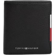 Lompakot Tommy Hilfiger  TH CENTRAL TRIFOLD AM0AM13516  Yksi Koko
