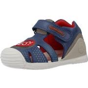 Poikien sandaalit Biomecanics  232150B  18