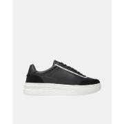 Kengät Guess  WINNO 3 FMTWI3 ELE12  42