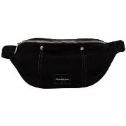 Vyölaukku Calvin Klein Jeans  K50K512552  Yksi Koko