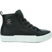 Kengät Tommy Hilfiger  Vulc Leather Sneaker Hi  36