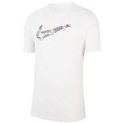 Lyhythihainen t-paita Nike  Swoosh Medallion  EU L