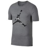 Lyhythihainen t-paita Nike  Air Jordan Last Shot  EU S