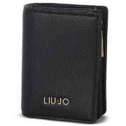 Lompakot Liu Jo  519022222  Yksi Koko