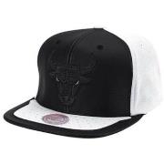Pipot Mitchell And Ness  Nba Chicago Bulls Day One Snapback Bulls  Yks...