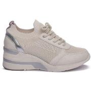 Kengät Mustang  1303305203  38