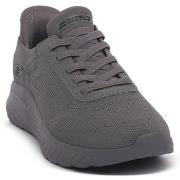 Tennarit Skechers  DKGY BOB SUAD  42