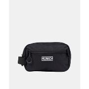 Pikkulaukut Munich  7113504 TOILETRY  Yksi Koko