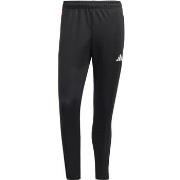 Jogging housut / Ulkoiluvaattee adidas  Tiro23  EU S